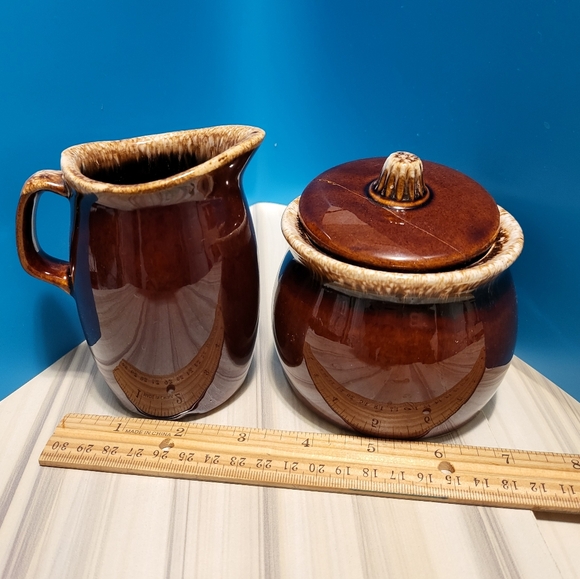 Vintage HULL POTTERY Brown Drip CREAM & SUGAR SET (Damaged SUGAR LID) - Picture 1 of 7